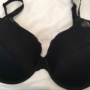 NWOT - Black Full-Figure Bra